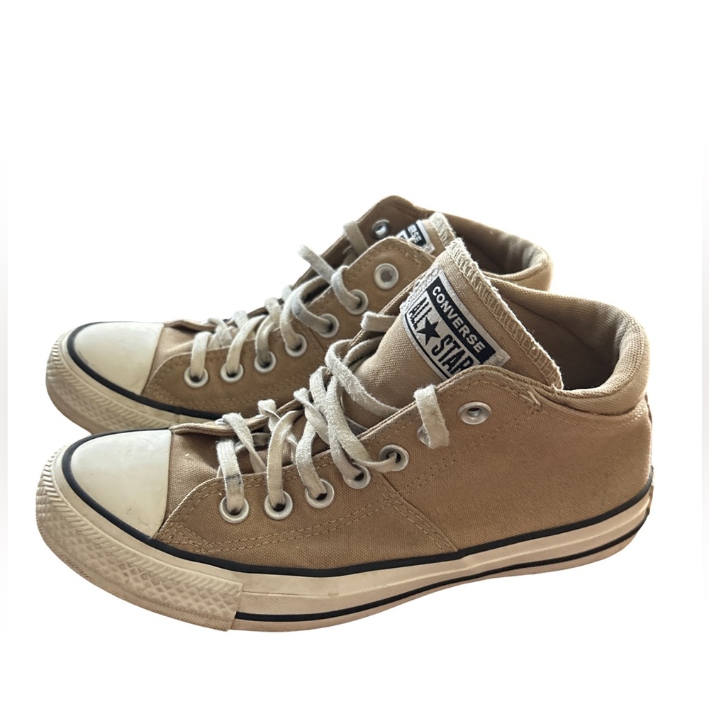 Converse Chuck Taylor All Star Madison Mid Canvas Sneaker - size 7 - Picture 2 of 6